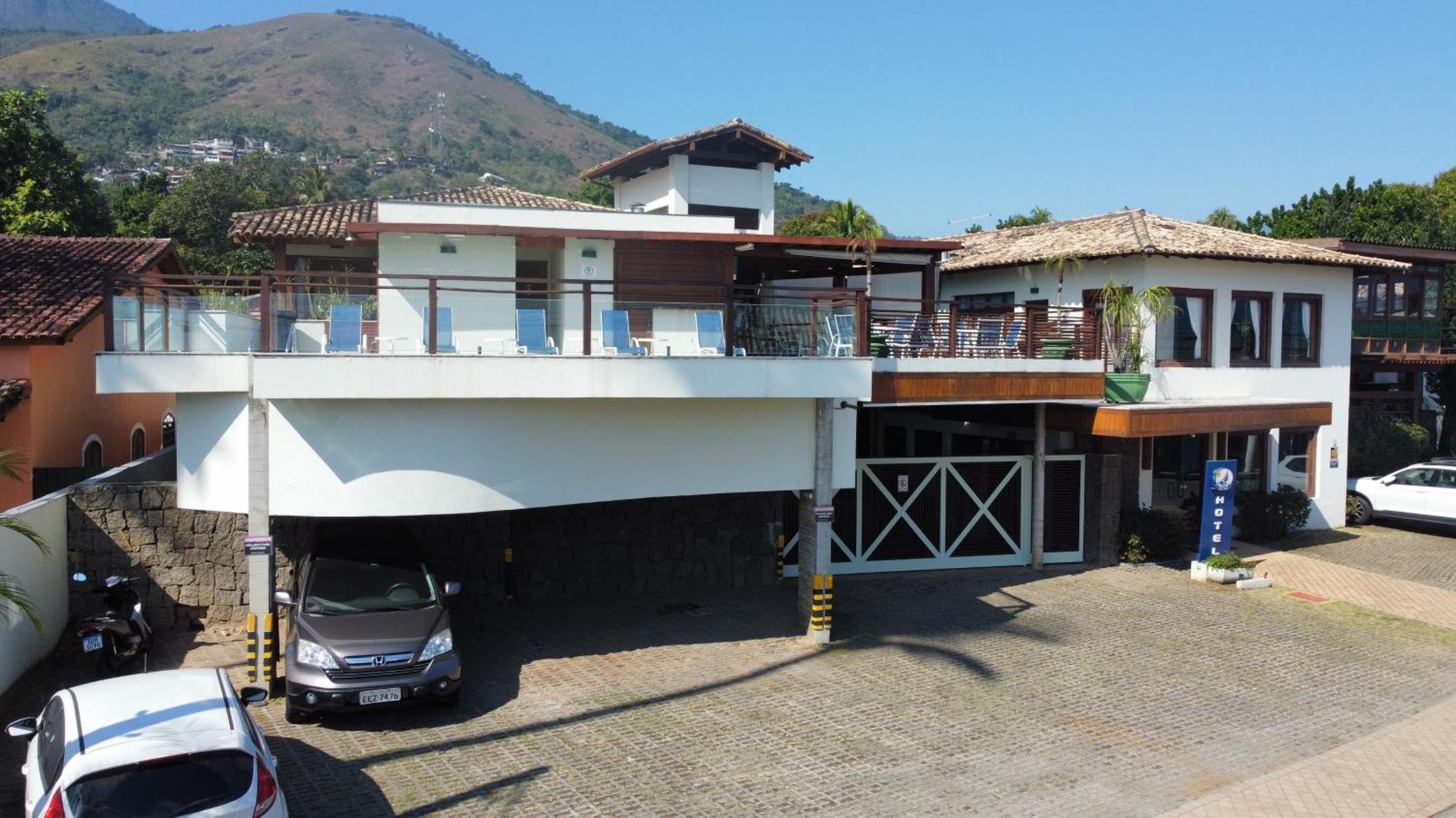 Fita Azul Hotel 4*